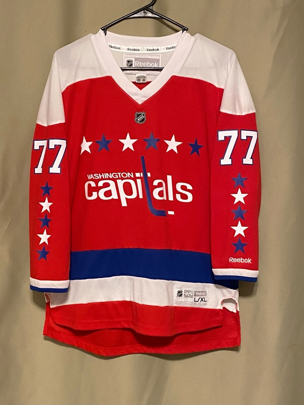 Reebok Washington Capitals NHLHockey T J OSHIE # 77  2016 Youth Jersey size L/XL